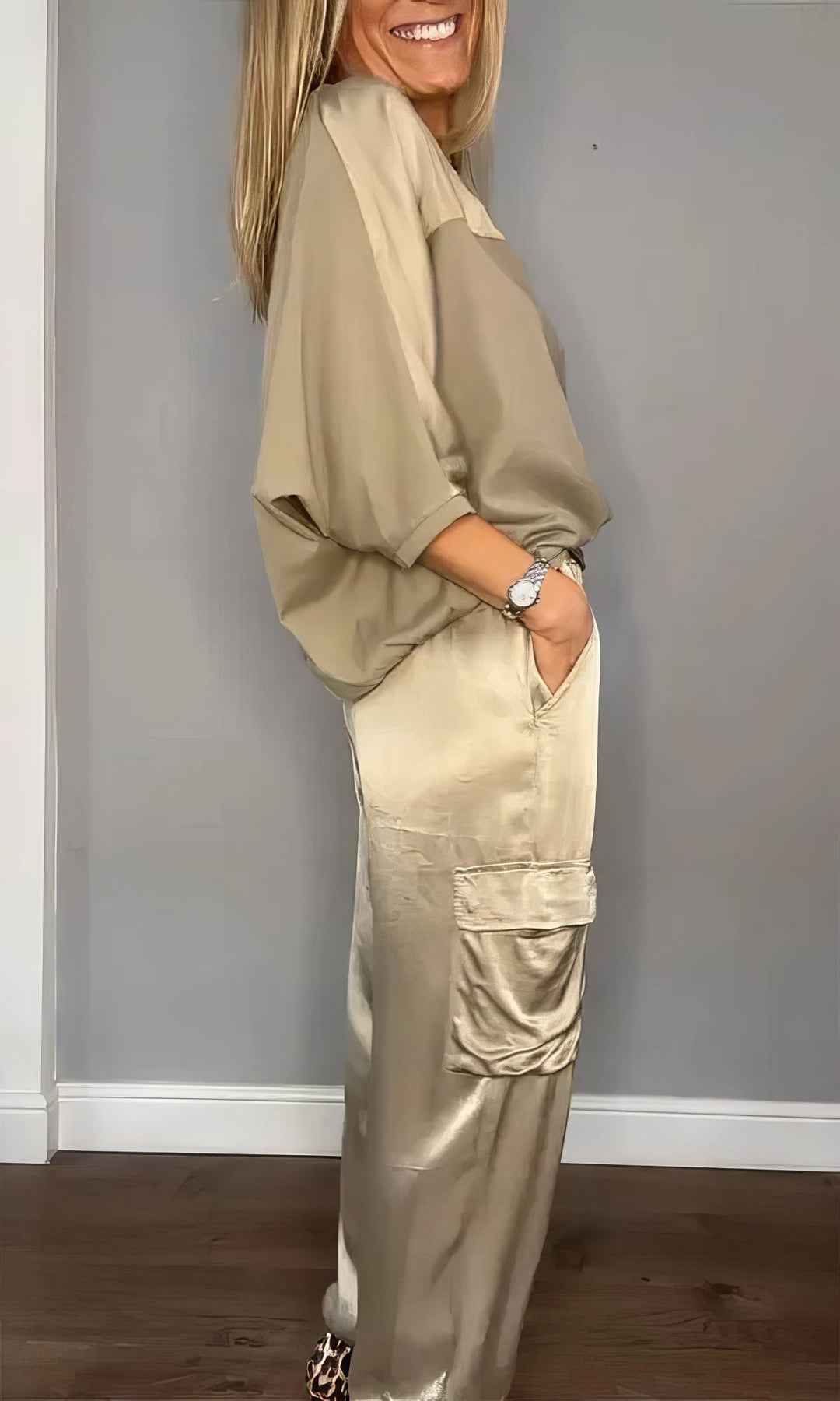 Amelia™ - Chic Two-Piece Set Blouse and Cargo Pants